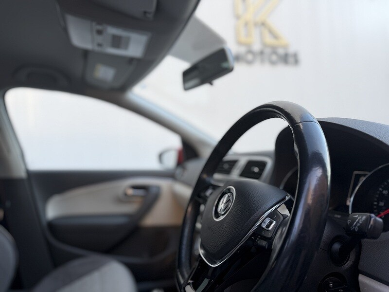 Used Volkswagen Polo 2018 for sale - 77704136: Photo 6