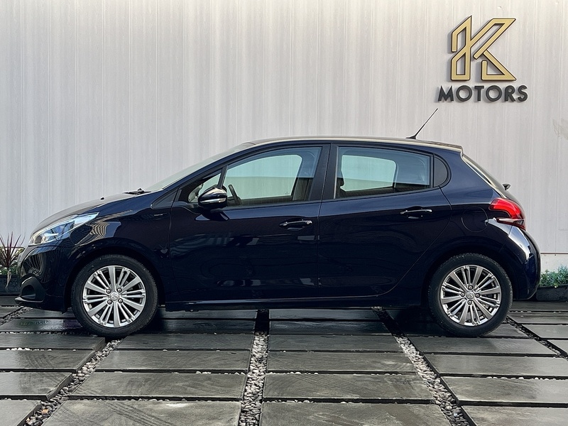 Used Peugeot 208 2019 for sale - 77140310: Photo 16