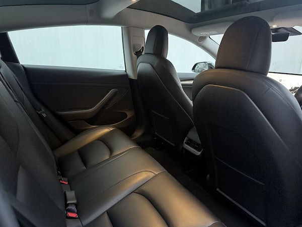 Used Tesla Model 3 2021 for sale - 76274505: Photo 7