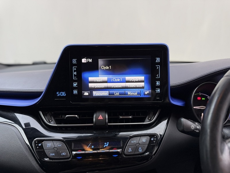 Used Toyota C-HR 2018 for sale - 76716107: Photo 33