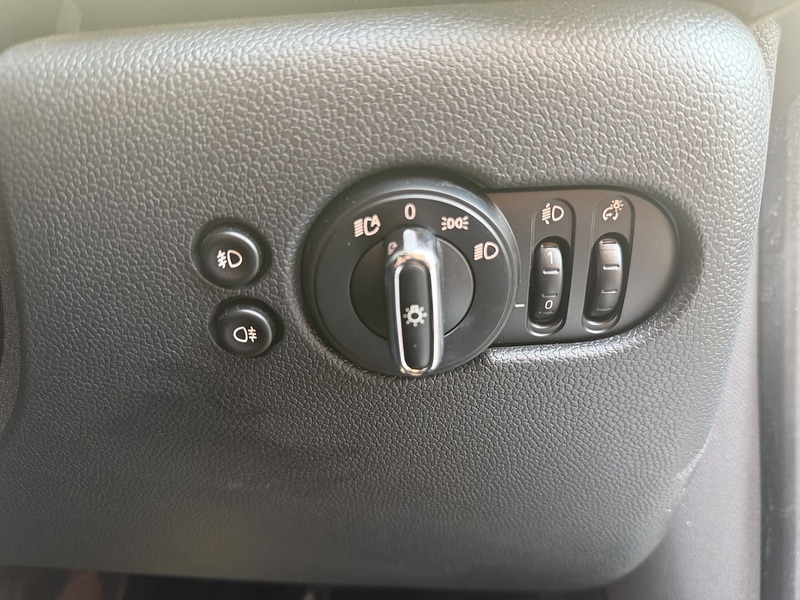 Used MINI Hatch 2019 for sale - 77953426: Photo 17