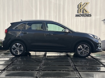 Used Kia Niro 2021 for sale - 77140332: Photo
