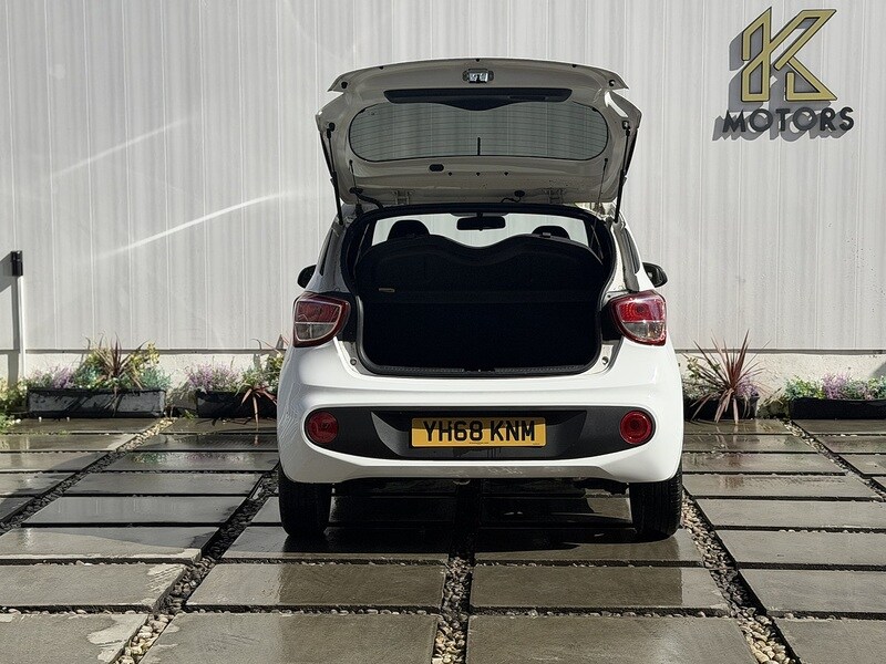 Used Hyundai i10 2018 for sale - 77976792: Photo 14