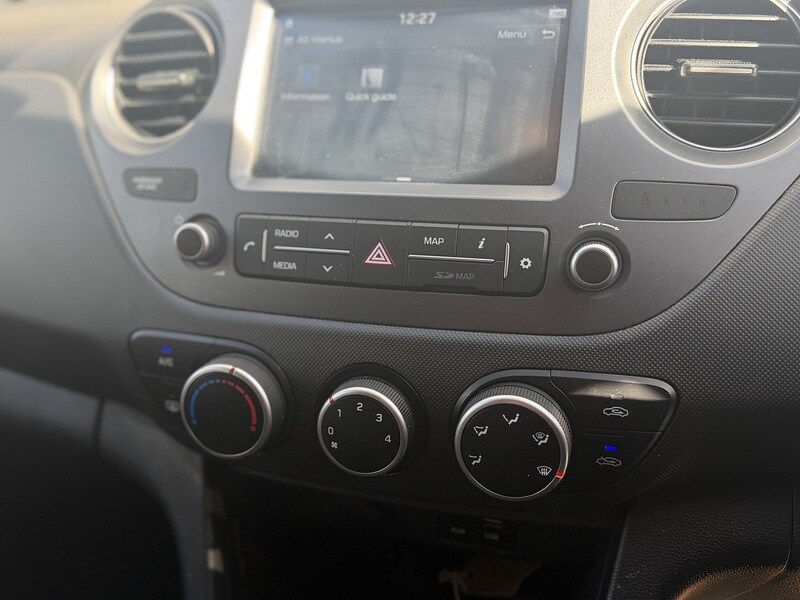 Used Hyundai i10 2018 for sale - 77976792: Photo 23