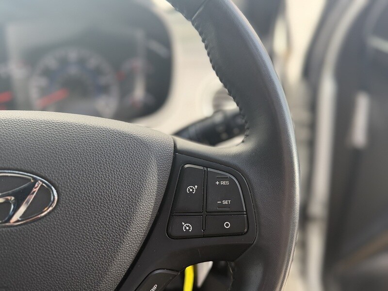 Used Hyundai i10 2018 for sale - 77976792: Photo 26