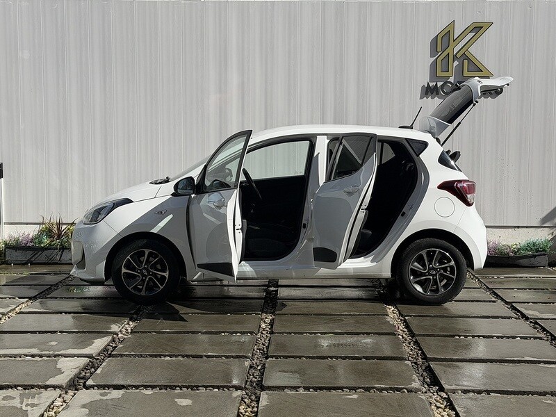 Used Hyundai i10 2018 for sale - 77976792: Photo 30