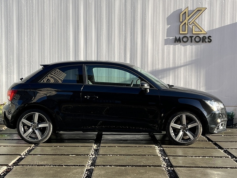 Used Audi A1 2014 for sale - 77140329: Photo 2
