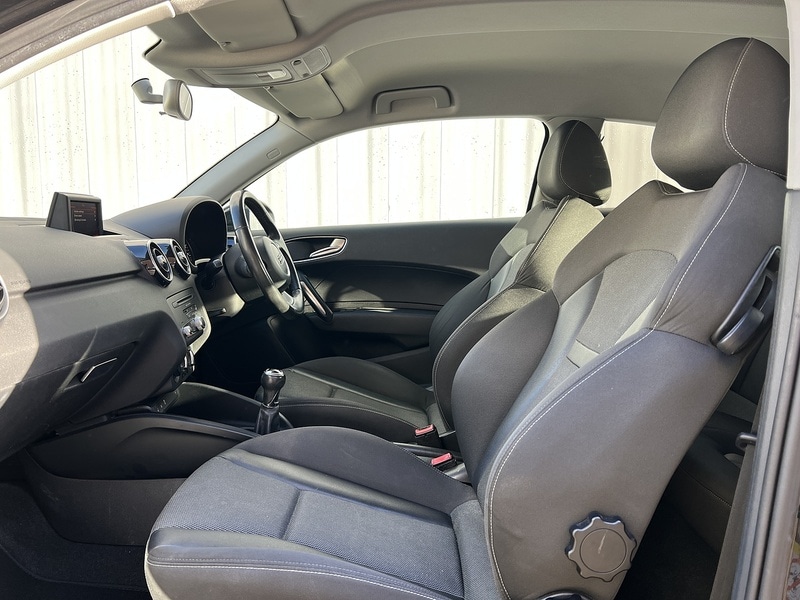 Used Audi A1 2014 for sale - 77140329: Photo 32