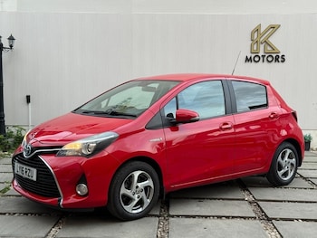 Used Toyota Yaris 2016 for sale - 76181991: Photo 2