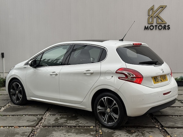Used Peugeot 208 2013 for sale - 76253204: Photo 17