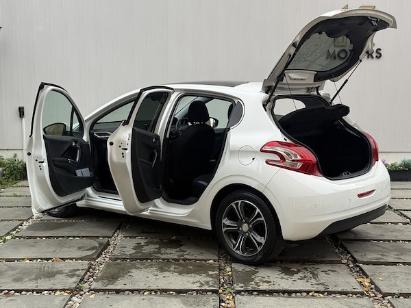 Used Peugeot 208 2013 for sale - 76253204: Photo 18