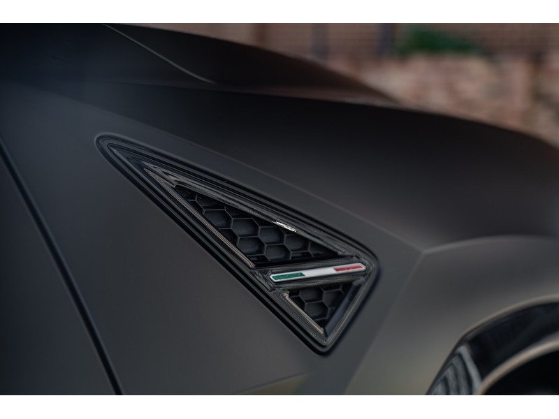 Used Lamborghini Urus 2019 for sale - 76716110: Photo 32