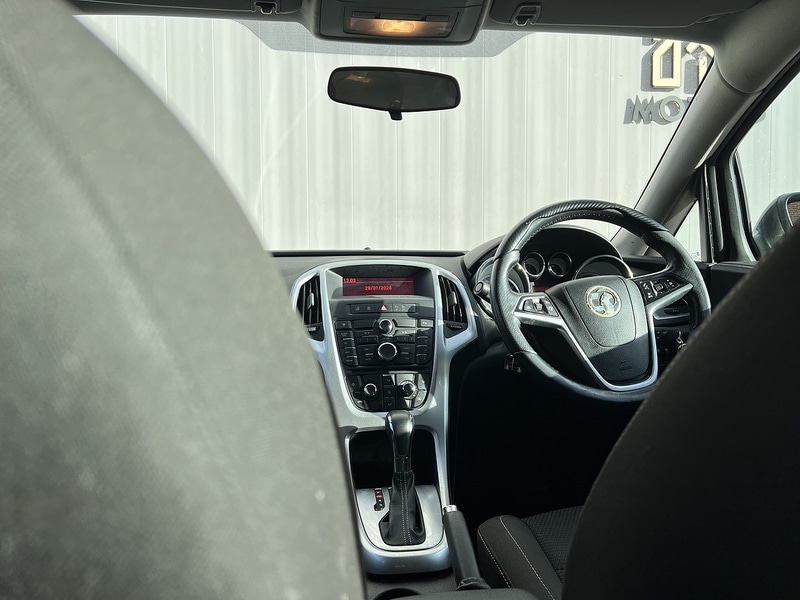 Used Vauxhall Astra 2014 for sale - 77375683: Photo 10