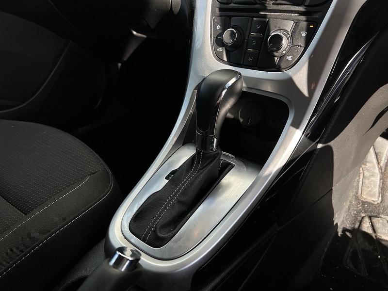 Used Vauxhall Astra 2014 for sale - 77375683: Photo 16