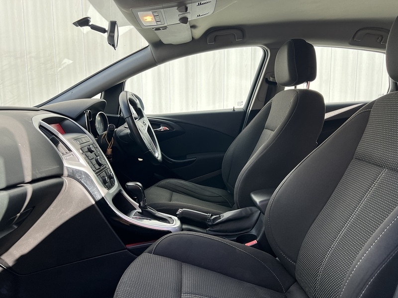 Used Vauxhall Astra 2014 for sale - 77375683: Photo 23