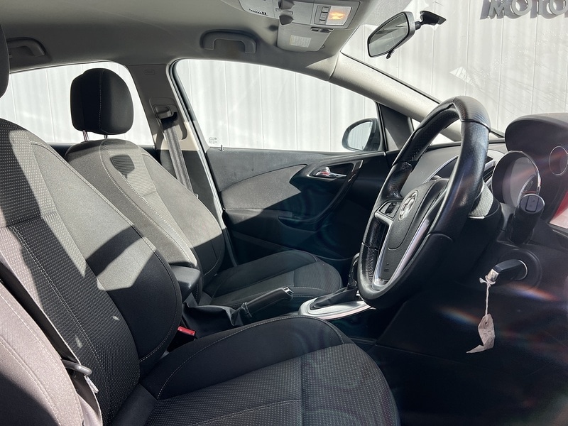 Used Vauxhall Astra 2014 for sale - 77375683: Photo 8