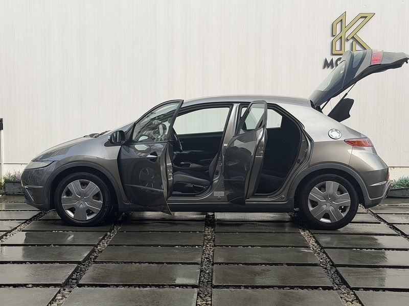 Used Honda Civic 2008 for sale - 77990168: Photo 28