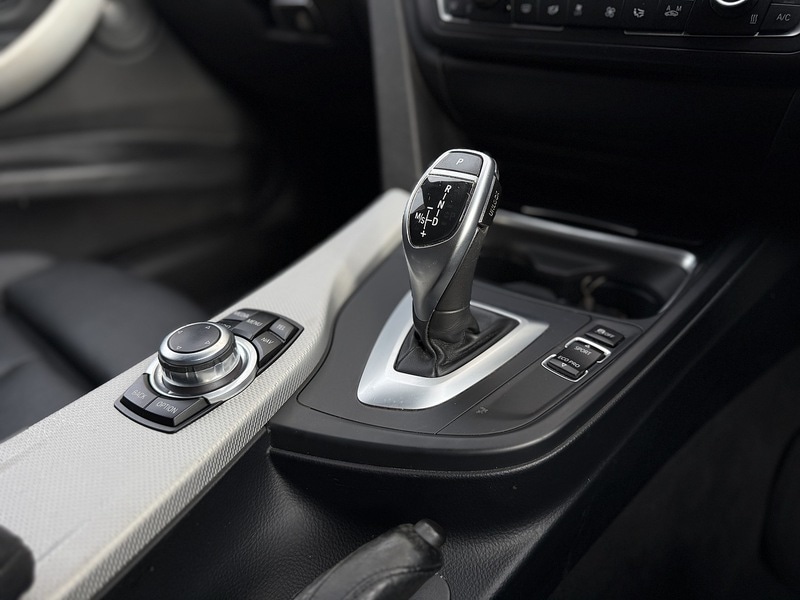 Used BMW 3 Series 2015 for sale - 76716106: Photo 21