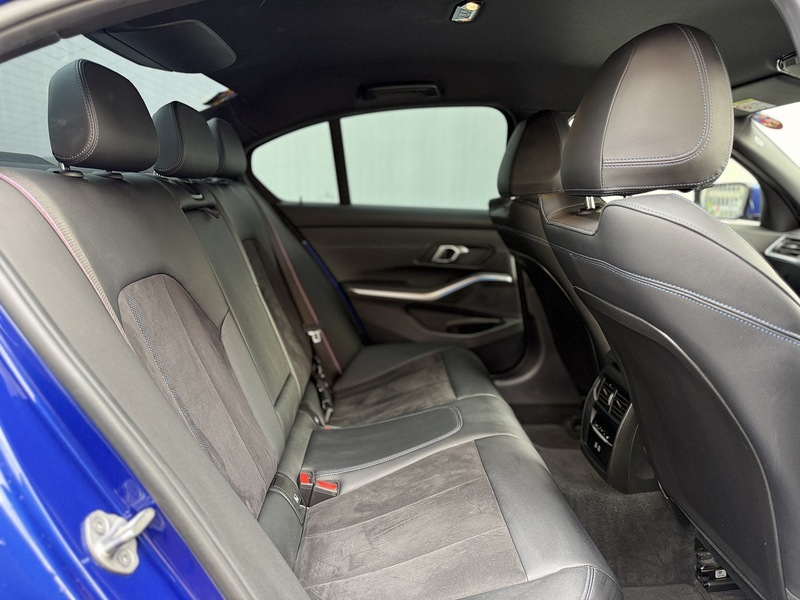 Used BMW 3 Series 2024 for sale - 76716103: Photo 9