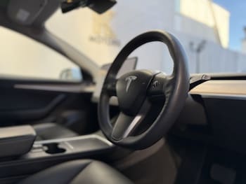 Used Tesla Model 3 2021 for sale - 76006711: Photo