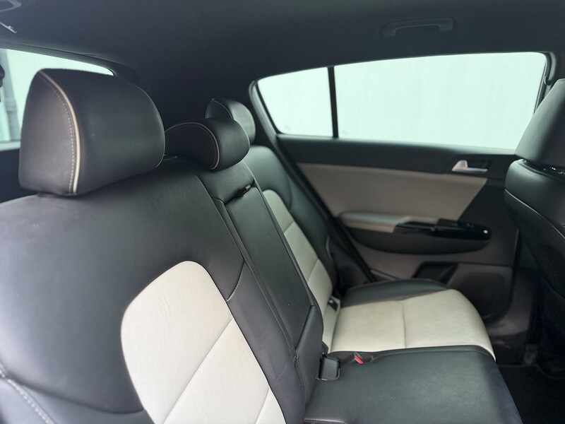 Used Kia Sportage 2017 for sale - 77976830: Photo 11