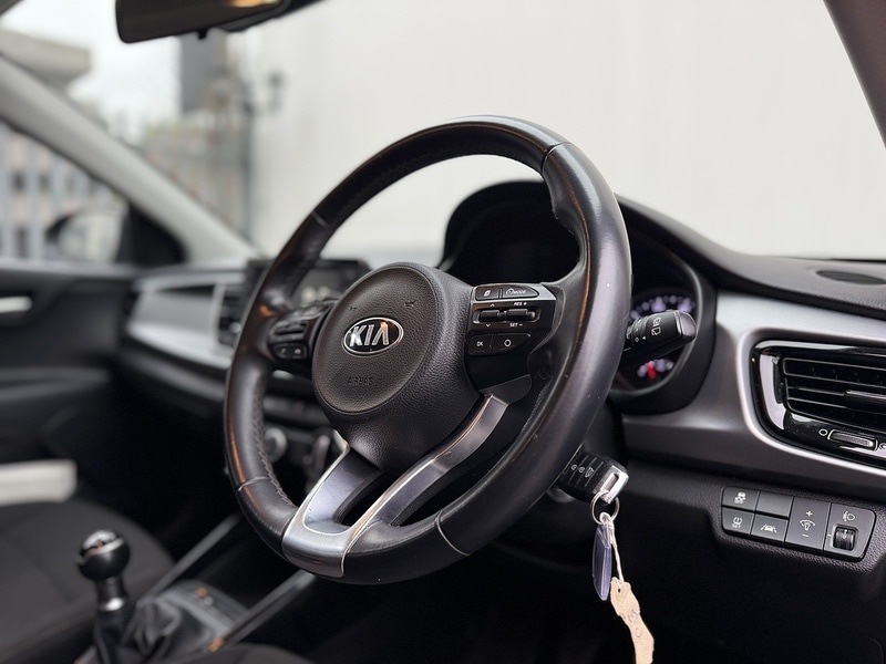 Used Kia Rio 2019 for sale - 76758747: Photo 3