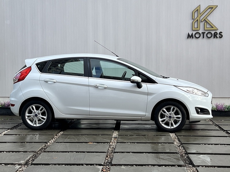 Used Ford Fiesta 2015 for sale - 77264012: Photo 2