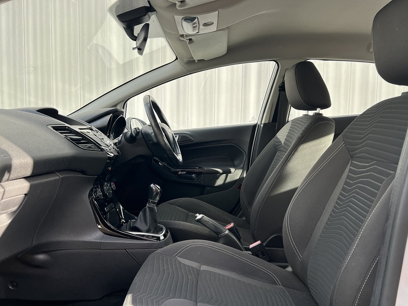 Used Ford Fiesta 2015 for sale - 77264012: Photo 20