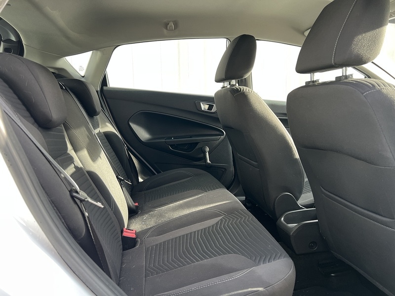 Used Ford Fiesta 2015 for sale - 77264012: Photo 6