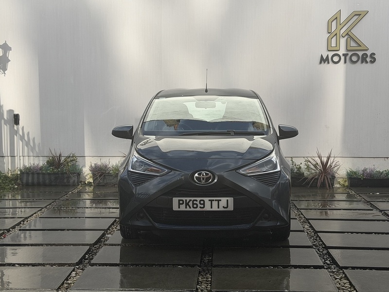 Used Toyota AYGO 2019 for sale - 78069452: Photo 2