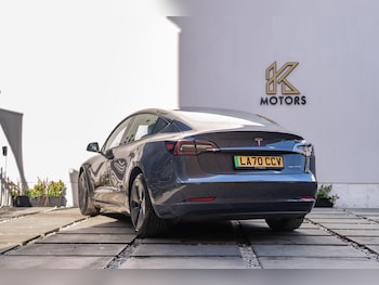 Used Tesla Model 3 2020 for sale - 75186755: Photo