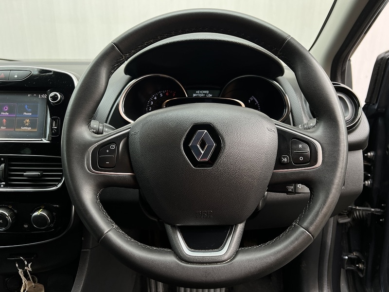 Used Renault Clio 2018 for sale - 76986526: Photo 18