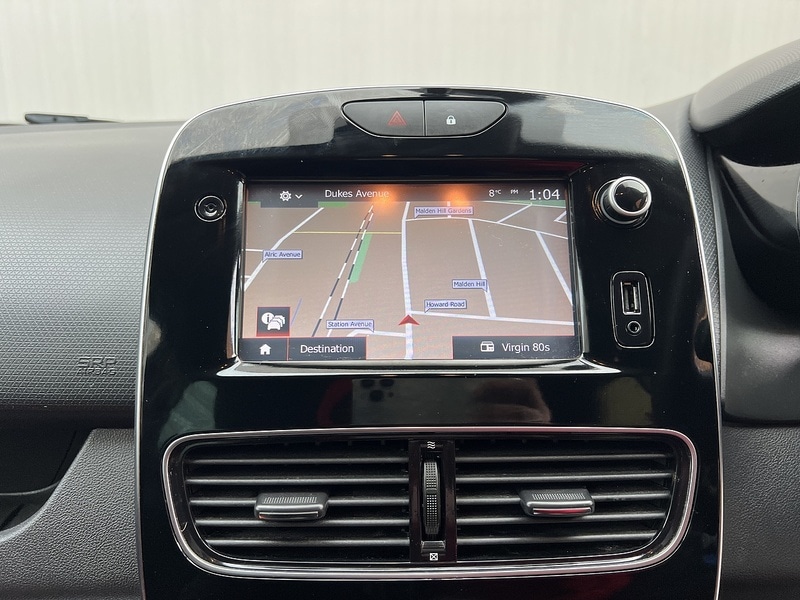 Used Renault Clio 2018 for sale - 76986526: Photo 20