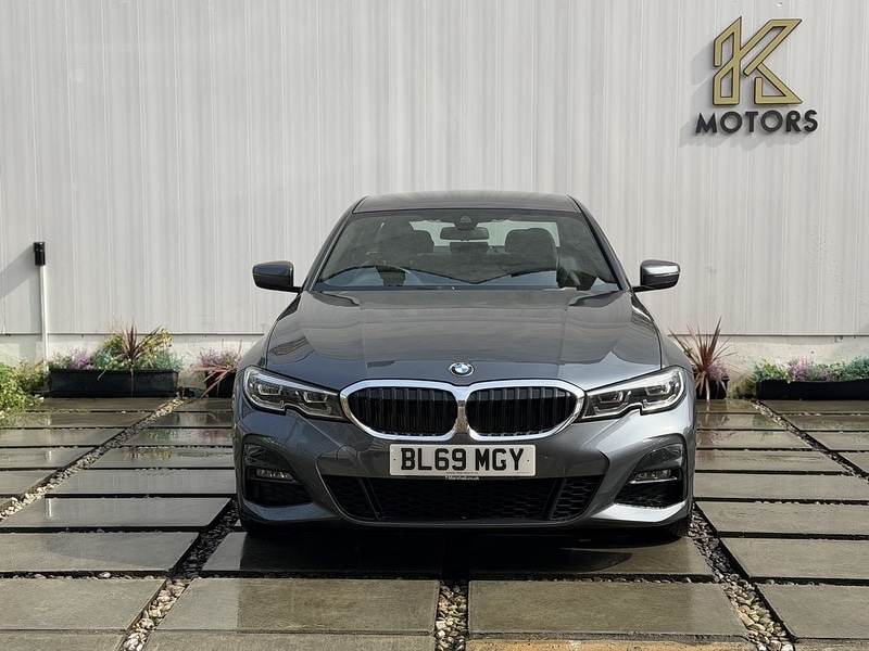 Used BMW 3 Series 2019 for sale - 77984924: Photo 2