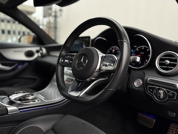 Used Mercedes-Benz C Class 2018 for sale - 76758760: Photo