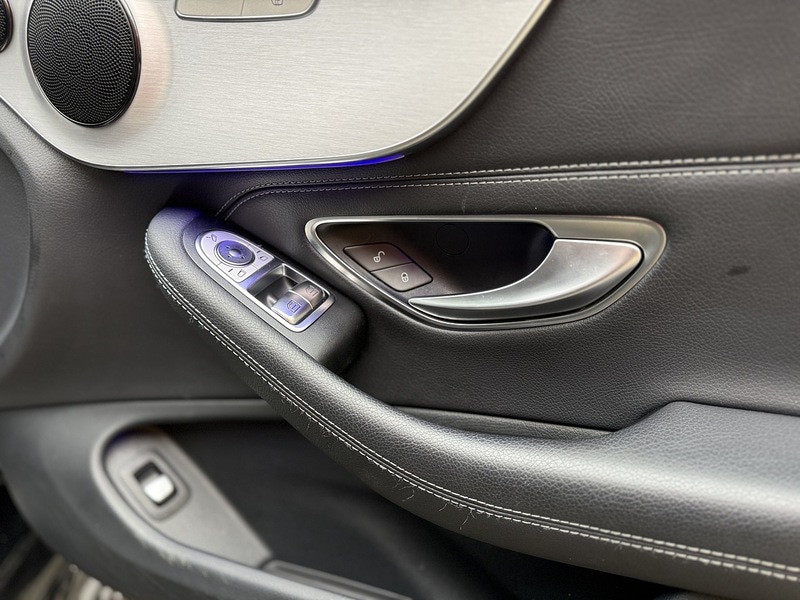 Used Mercedes-Benz C Class 2018 for sale - 76758760: Photo 7