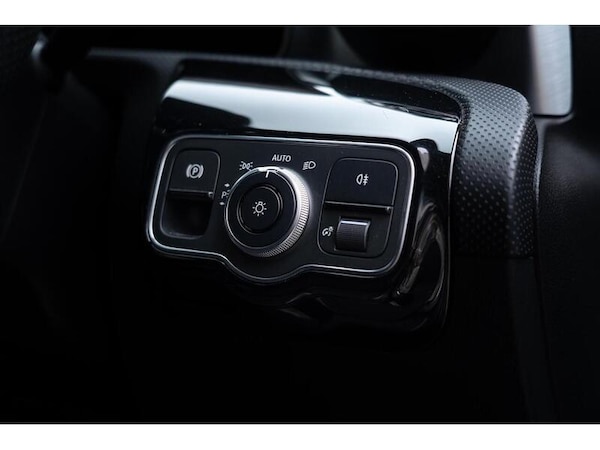 Used Mercedes-Benz A-Class 2019 for sale - 75638175: Photo 13