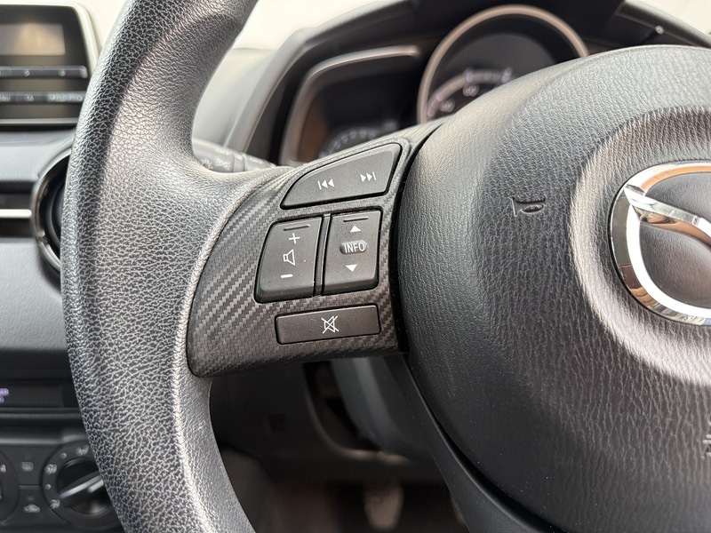 Used Mazda Mazda2 2016 for sale - 76716125: Photo 23