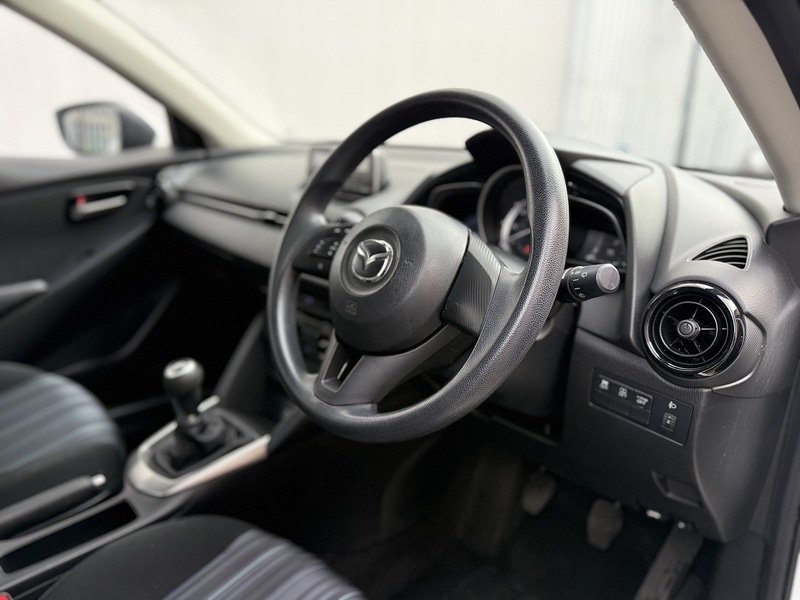 Used Mazda Mazda2 2016 for sale - 76716125: Photo 4