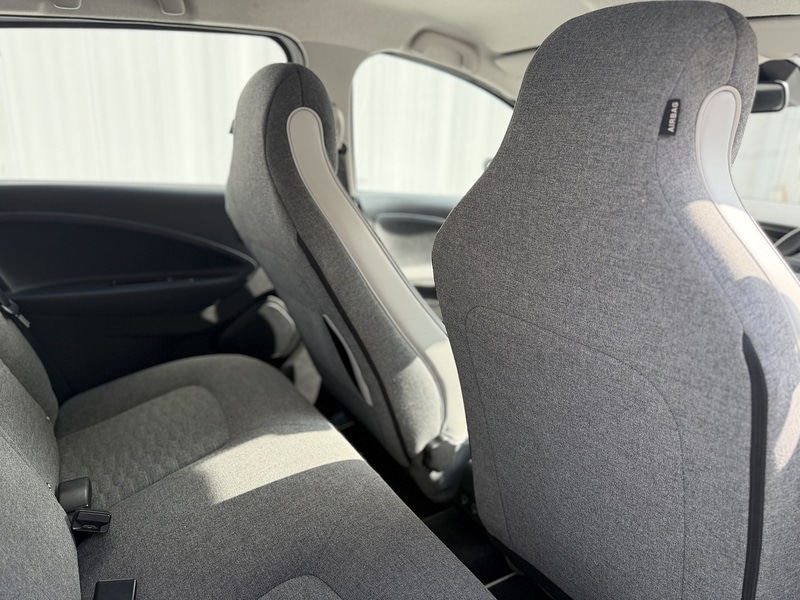 Used Renault Zoe 2020 for sale - 77749257: Photo 9