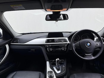 Used BMW 3 Series 2018 for sale - 75638181: Photo