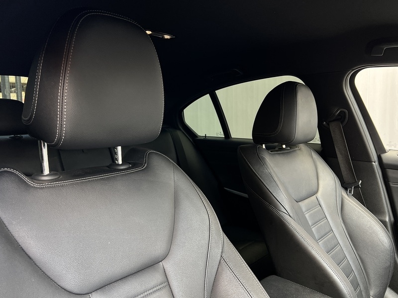 Used BMW 3 Series 2021 for sale - 76924019: Photo 11