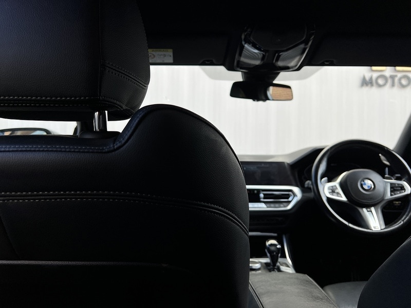 Used BMW 3 Series 2021 for sale - 76924019: Photo 12