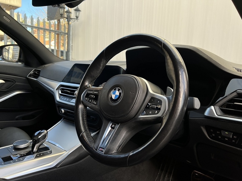 Used BMW 3 Series 2021 for sale - 76924019: Photo 3