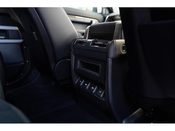 Used Land Rover Defender 110 2020 for sale - 75638189: Photo 13