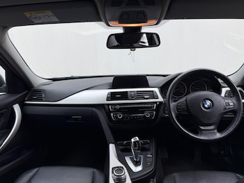 Used BMW 3 Series 2018 for sale - 75532679: Photo