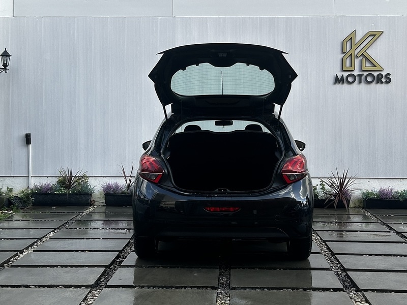 Used Peugeot 208 2016 for sale - 77558301: Photo 12