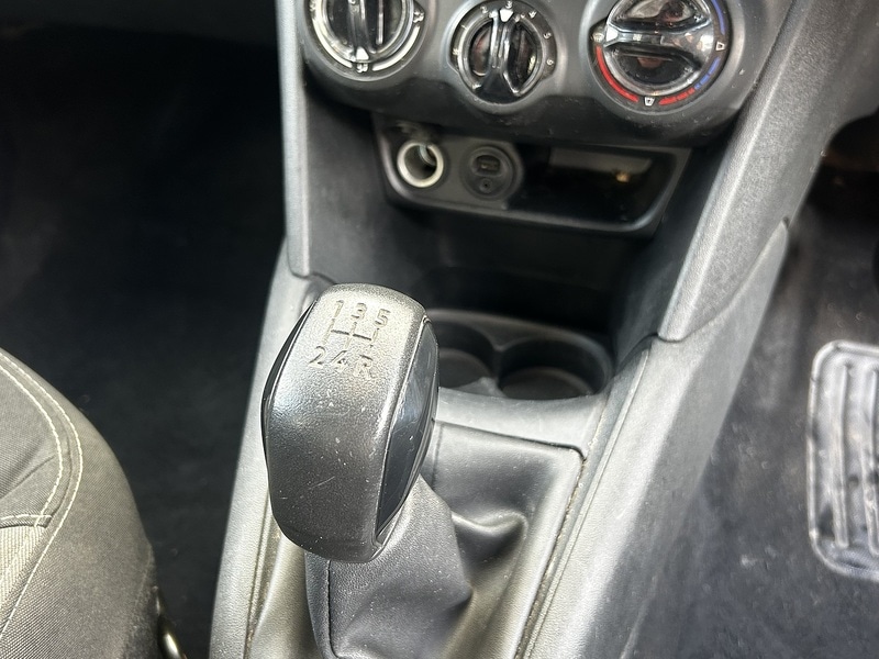 Used Peugeot 208 2016 for sale - 77558301: Photo 20