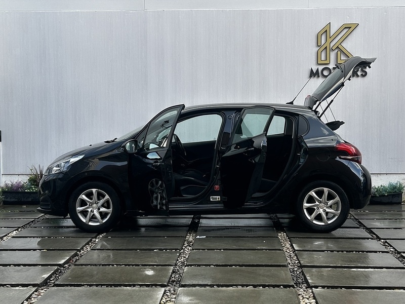 Used Peugeot 208 2016 for sale - 77558301: Photo 28