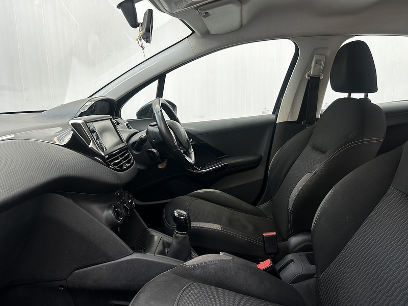 Used Peugeot 208 2016 for sale - 77558301: Photo 29